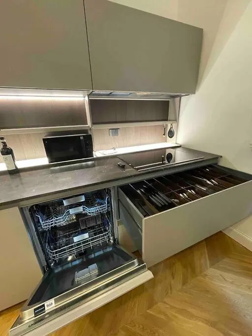 Caterina De' Medici Luxury Attic With Terrace And Parking Apartment Florence 0*,  Italy