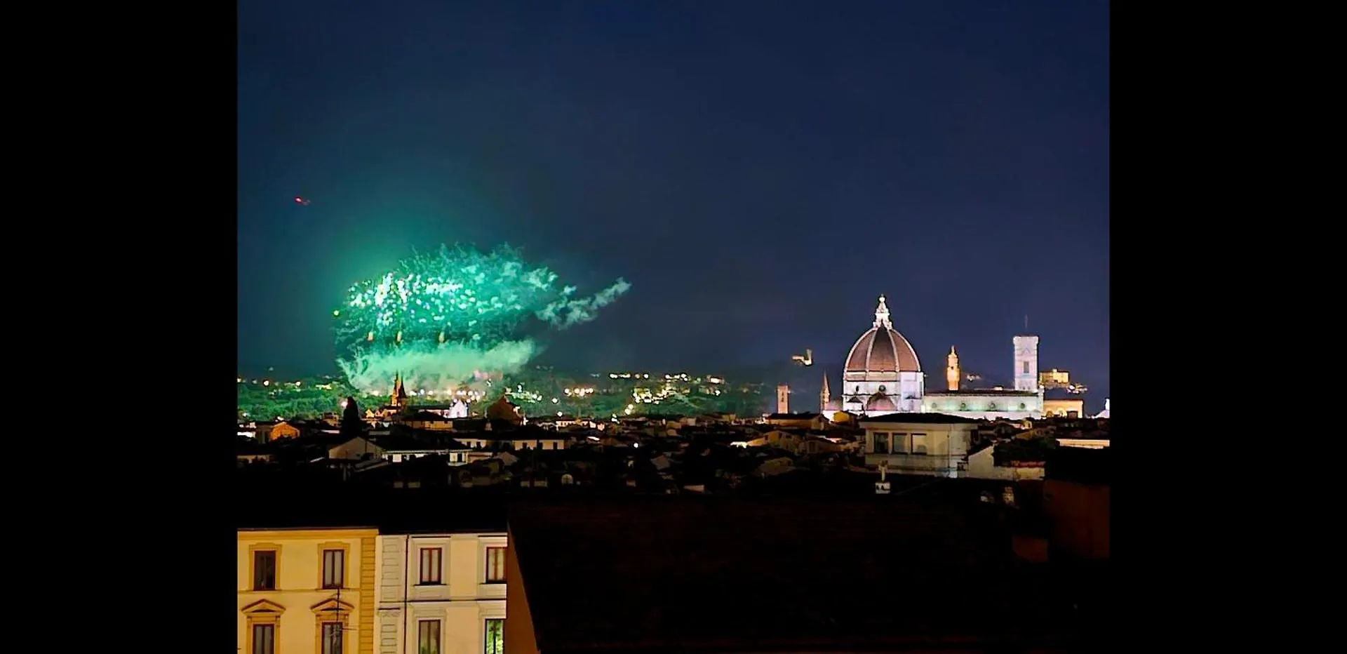 Caterina De' Medici Luxury Attic With Terrace And Parking Apartment Florence 0*,